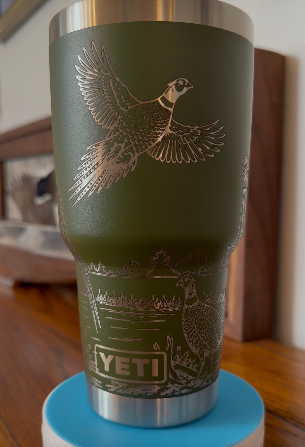 30 oz Upland design - German Shorthair with Pheasant