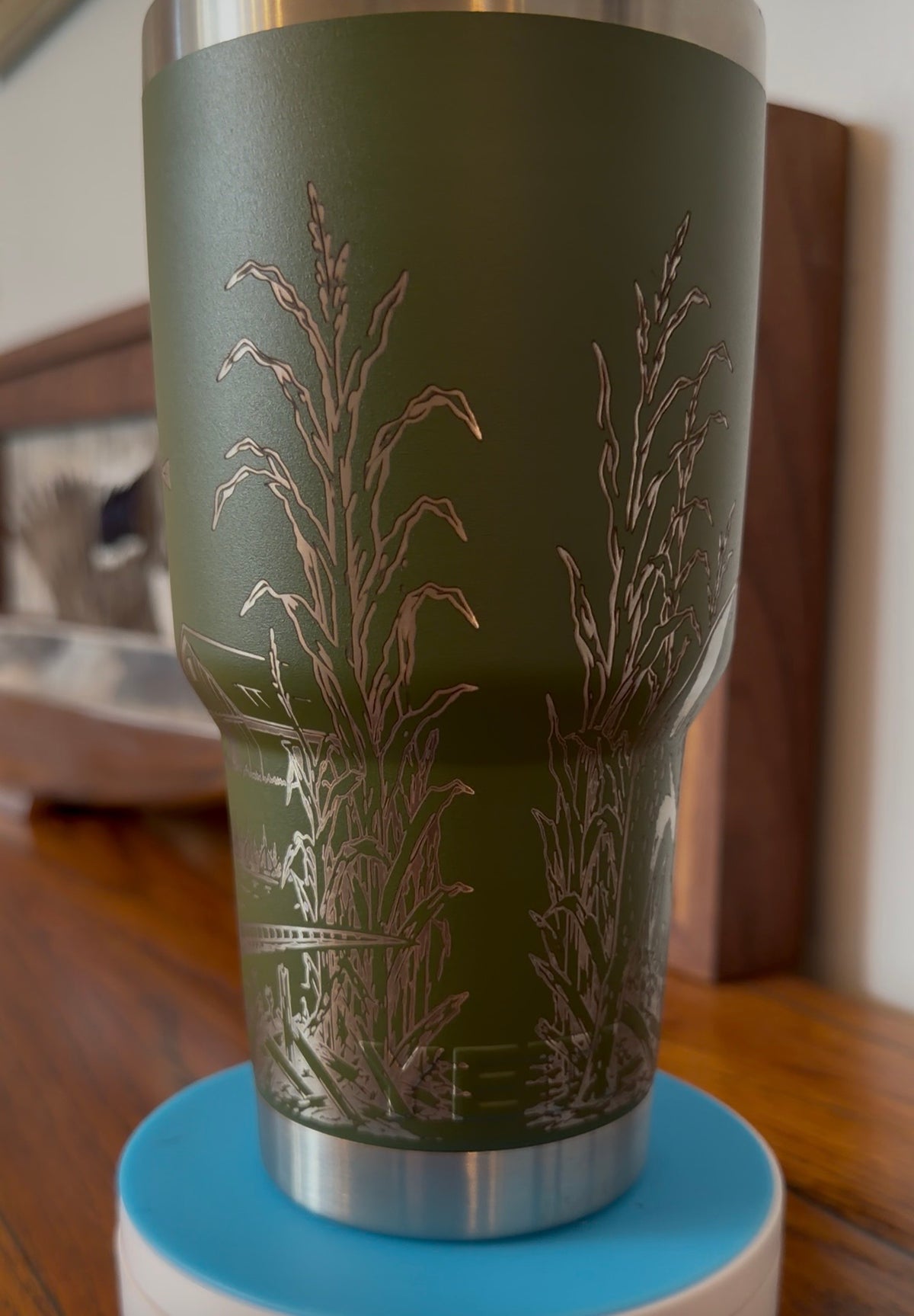 30 oz Upland design - German Shorthair with Pheasant
